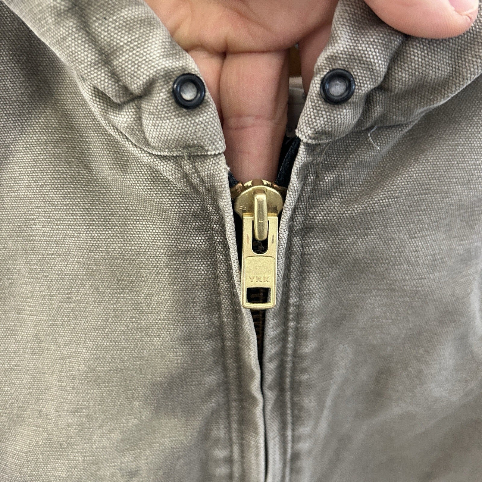 Carhartt Sandstone Quilted Hooded Active Jacket “Desert” J130 DES Men’s Medium