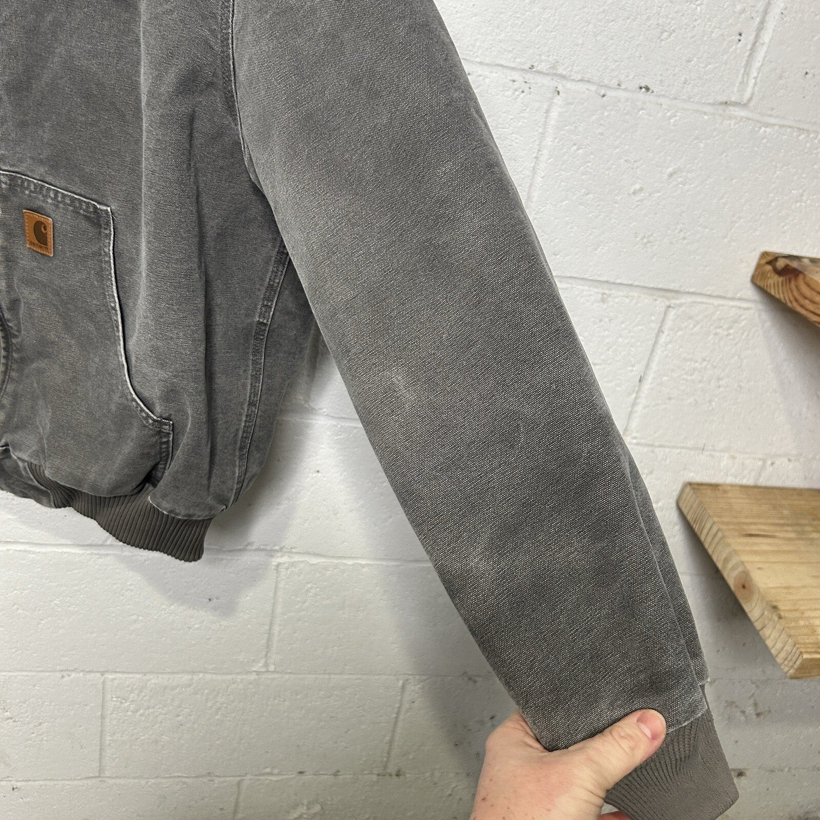 Vintage Carhartt Quilted Hooded Active Jacket “Gravel Grey” J130 GVL Men’s Large