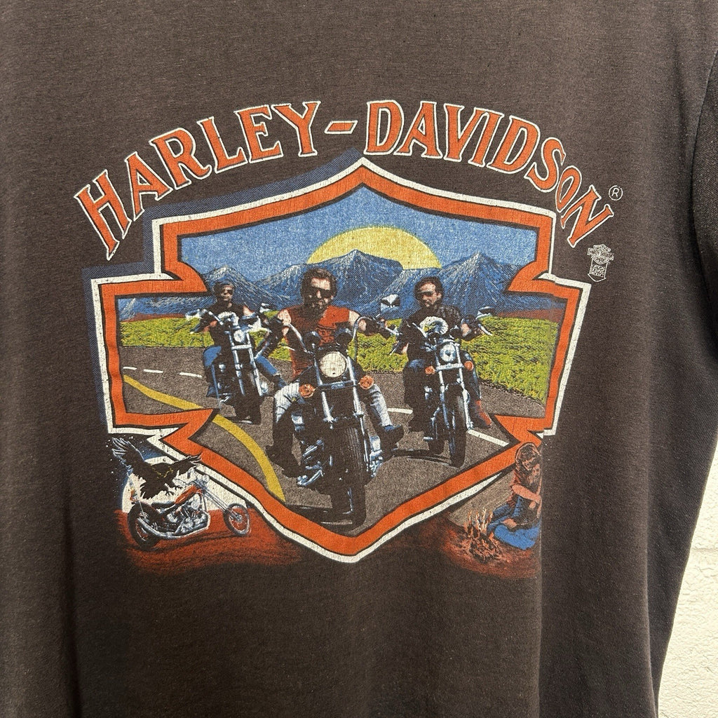 80's Vintage Harley-Davidson 3D Emblem Shield Mountains Tee