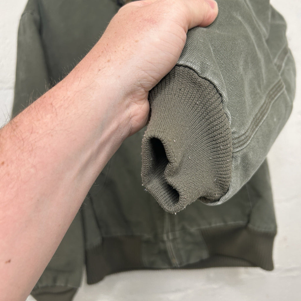 Vintage Carhartt Quilted Active Jacket “Army Green” J130 ARG Men’s Medium