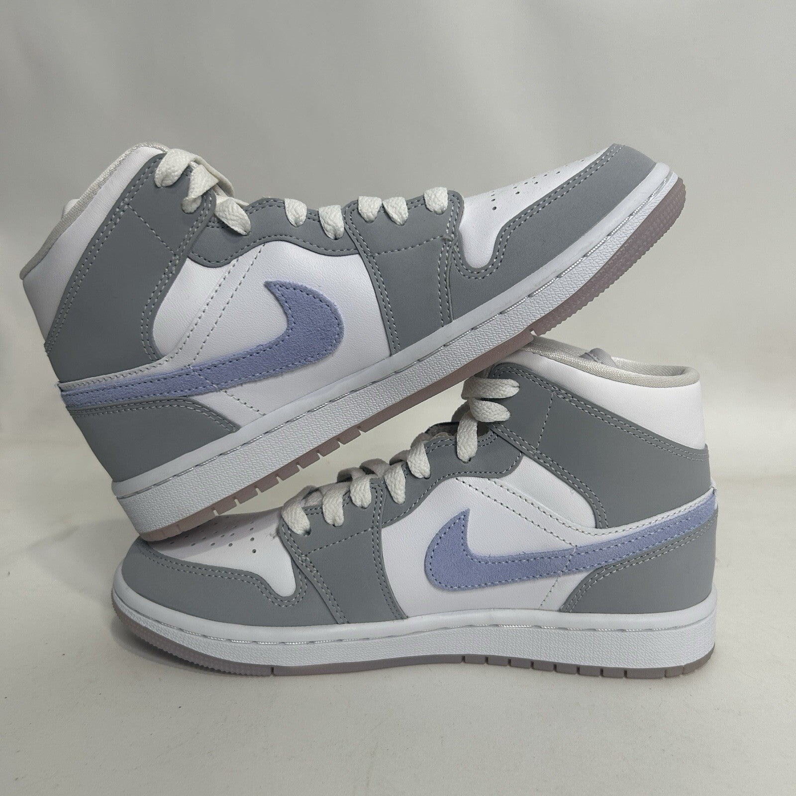 Nike Air Jordan 1 Mid WMNS “Wolf Grey/Aluminum” BQ6472-105 Women’s 6.5 New