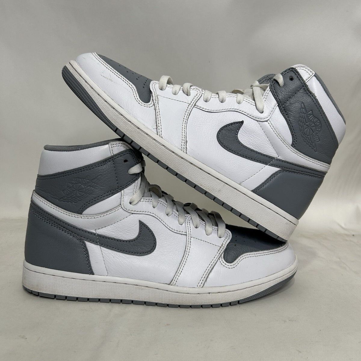 Nike Air Jordan 1 Retro High OG “Stealth/Grey White”
