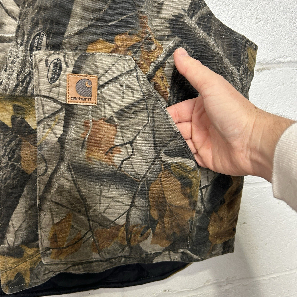 Vintage Carhartt Quilted Artic Vest “Realtree Camo” V20 CMO