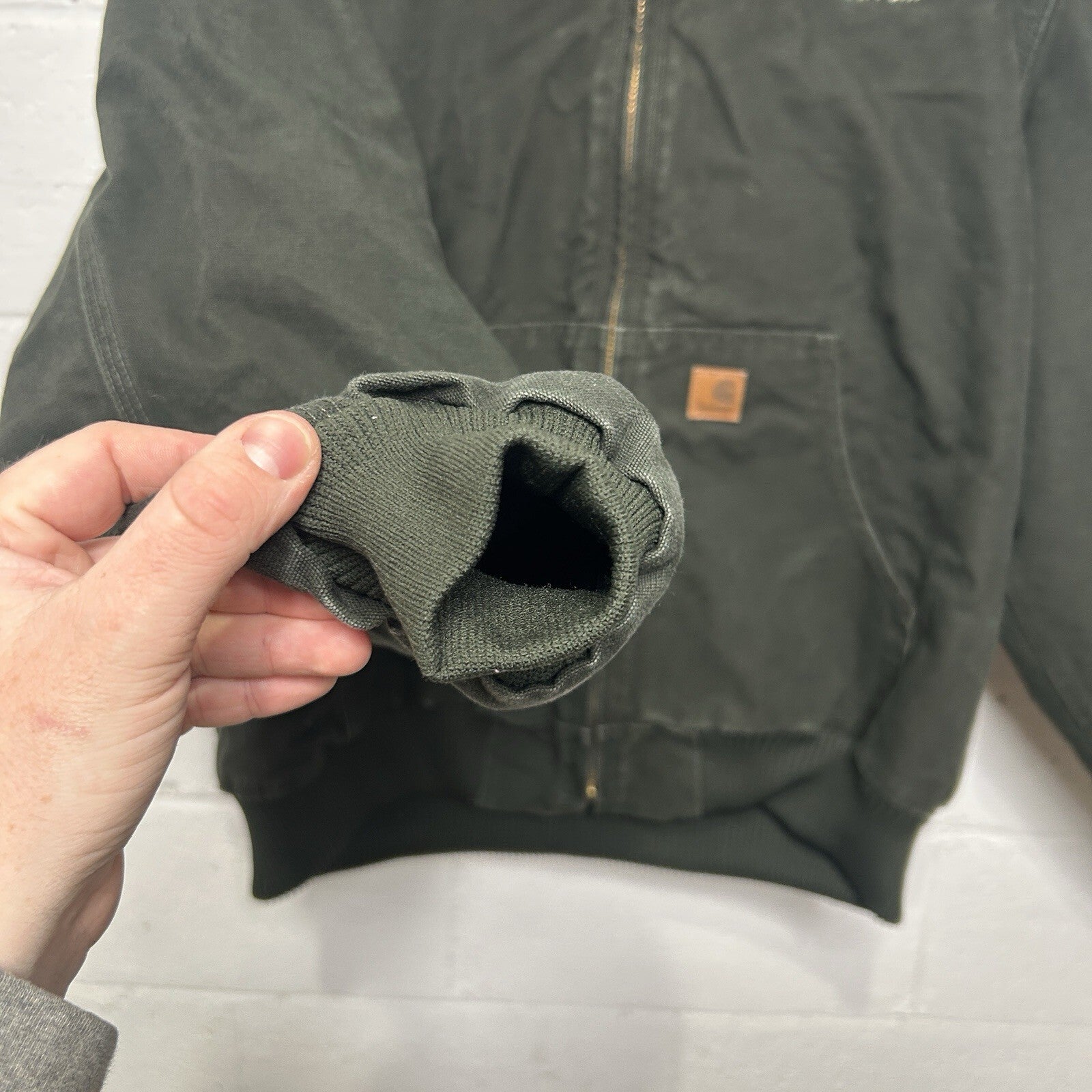Vintage Carhartt Quilted Hooded Active Jacket “Moss” J130 MOS Men’s X-Large