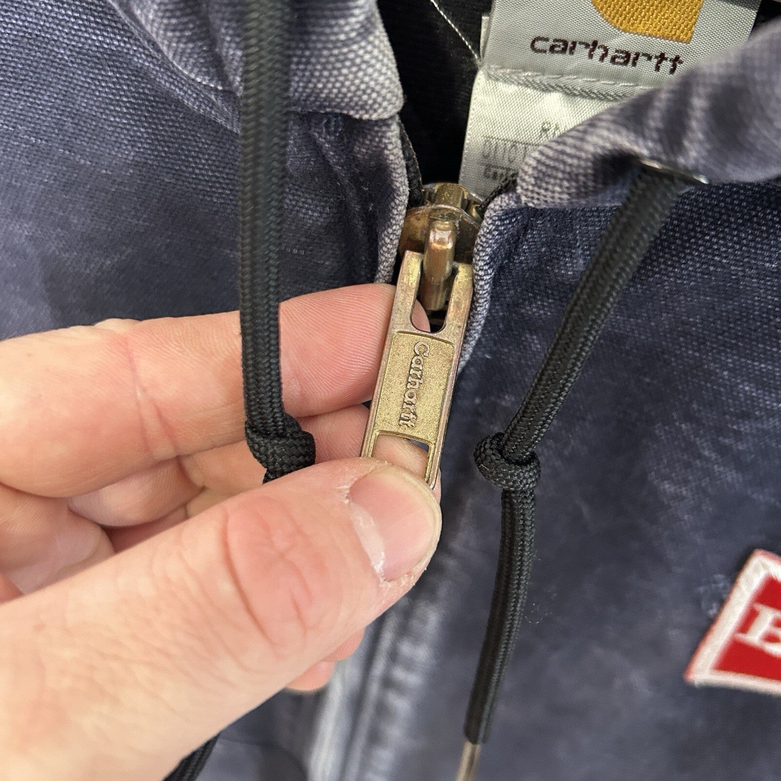 Vintage Carhartt Hooded Active Jacket “Midnight Blue” J130 MDT Men’s Large