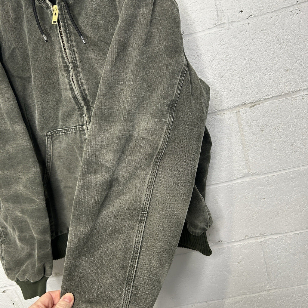 Vintage Carhartt Quilted Hooded Active Jacket “Moss Green” J130 MOS Men’s Large