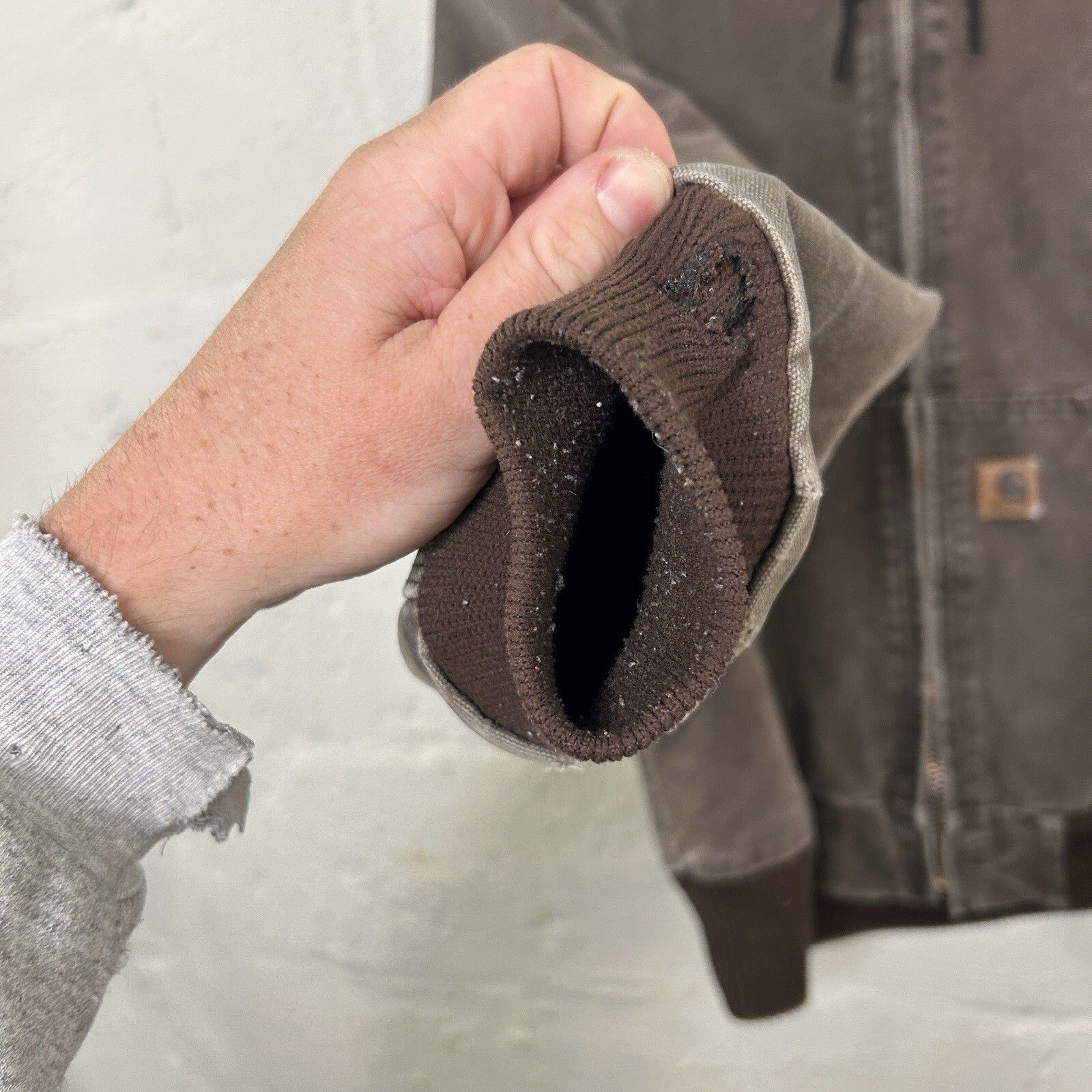 Vintage Carhartt Quilted Hooded Active Jacket “Chestnut” J130 CHT Men’s Medium