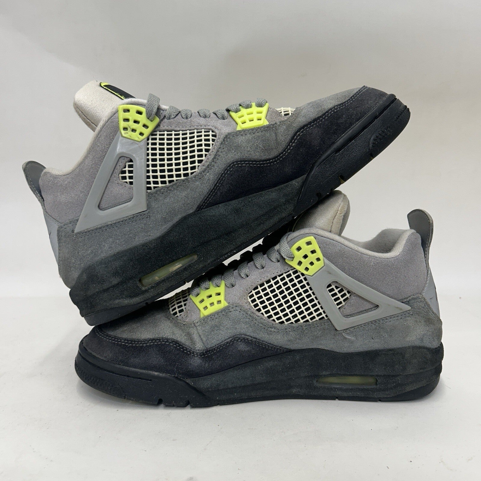 Nike Air Jordan 4 Retro SE “Neon 95” CT5342-007 Men’s 9.5 Worn