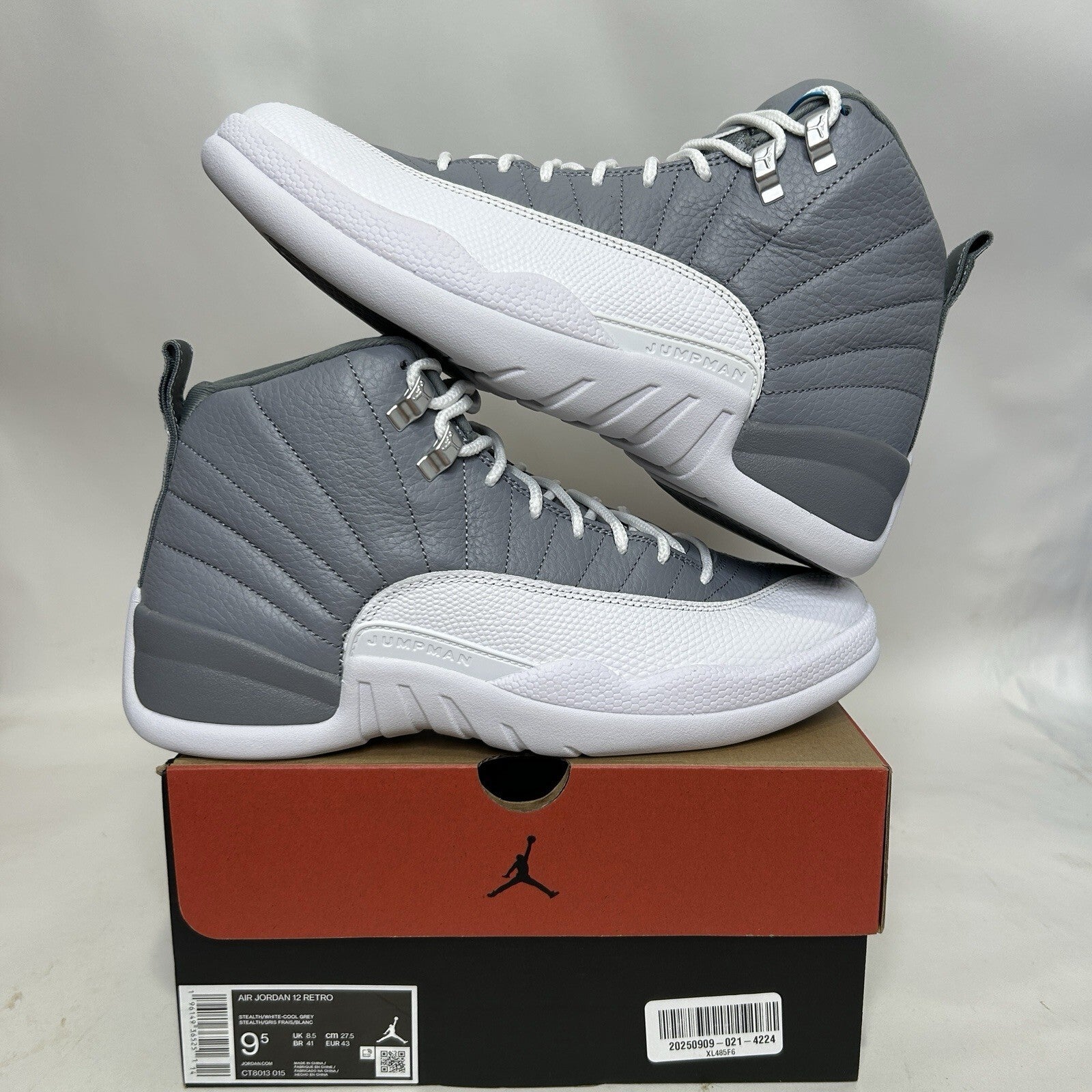 Nike Air Jordan 12 Retro “Stealth/Grey White” 2022 CT8013-015 Men’s 9.5 New