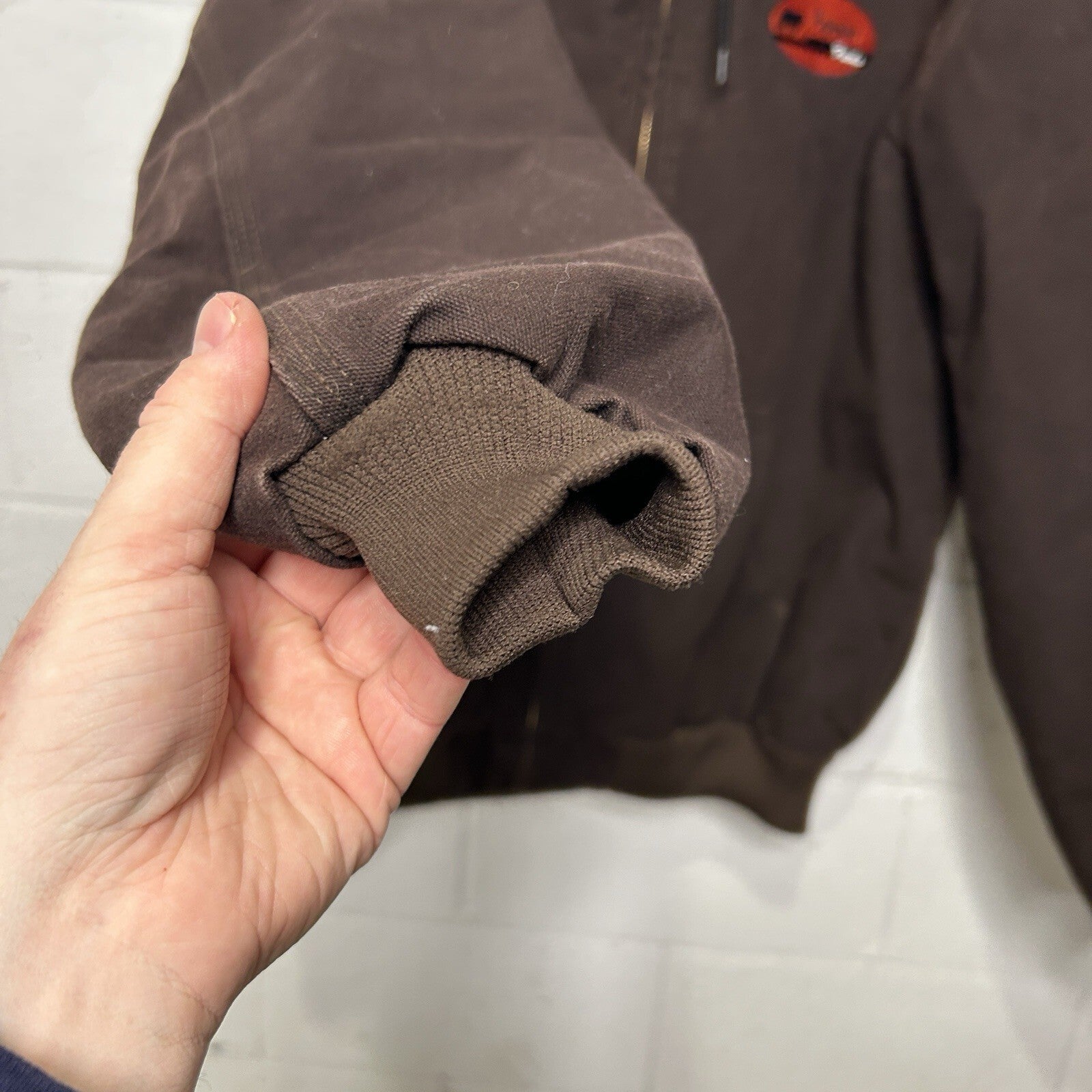 Vintage Carhartt Hooded Active Jacket “Dark Brown” J130 DKB Men’s X-Large Worn