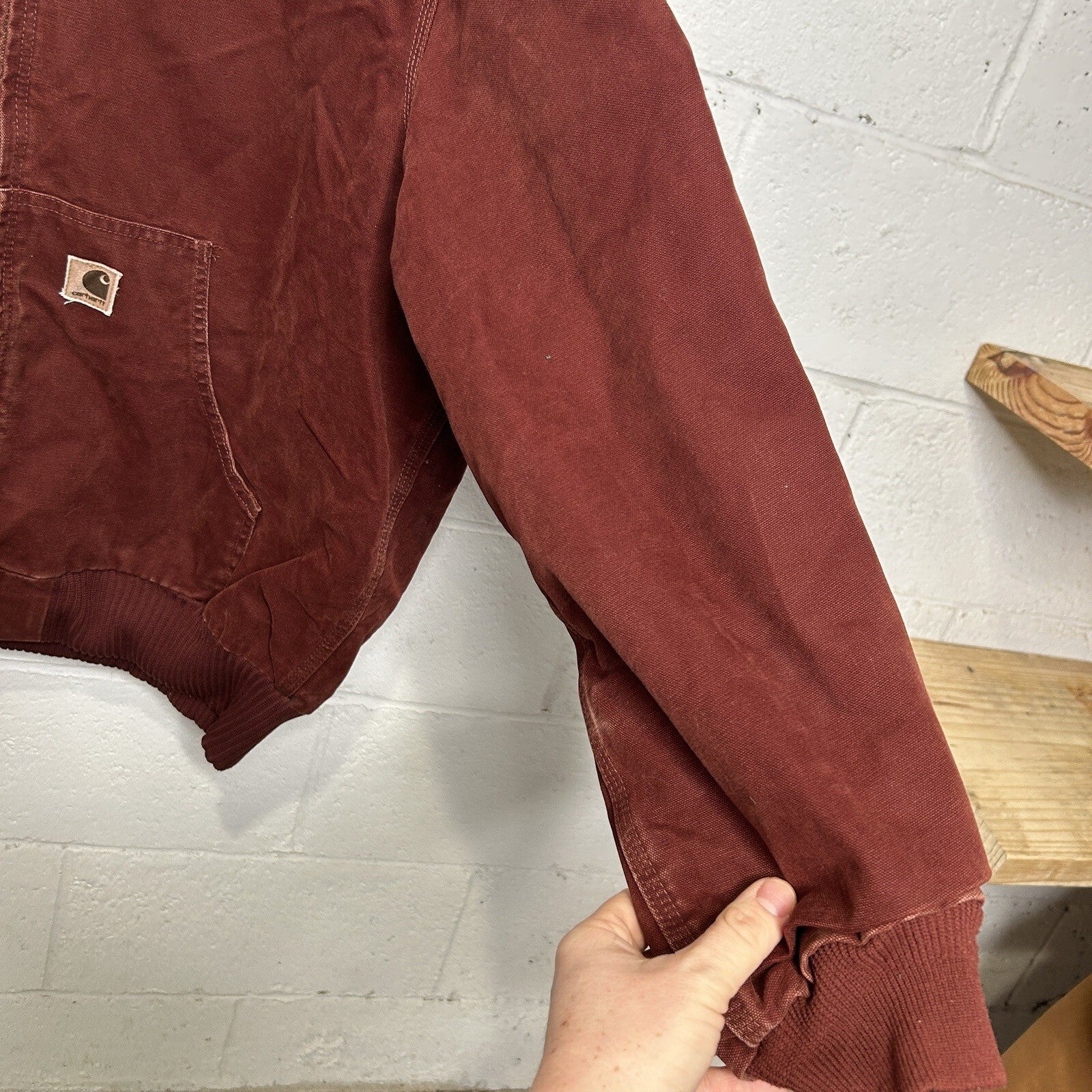 Vintage Carhartt Quilted Hooded Active Jacket “Clay Red” J130 CLY Men’s X-Large