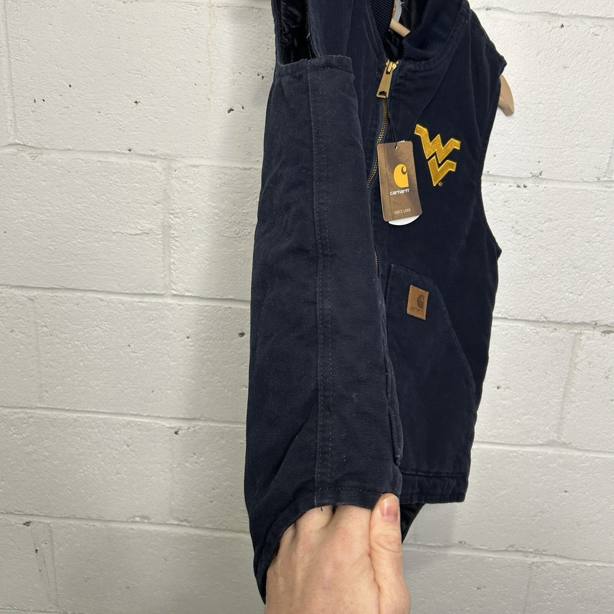Carhartt Quilted Artic Vest “WVU/West Virginia Mountaineers”