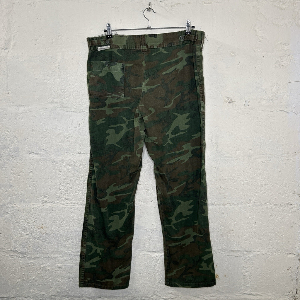 Vintage 70’s K-Mart Woodland Camouflage Hunting/Army Pants Size 36x30