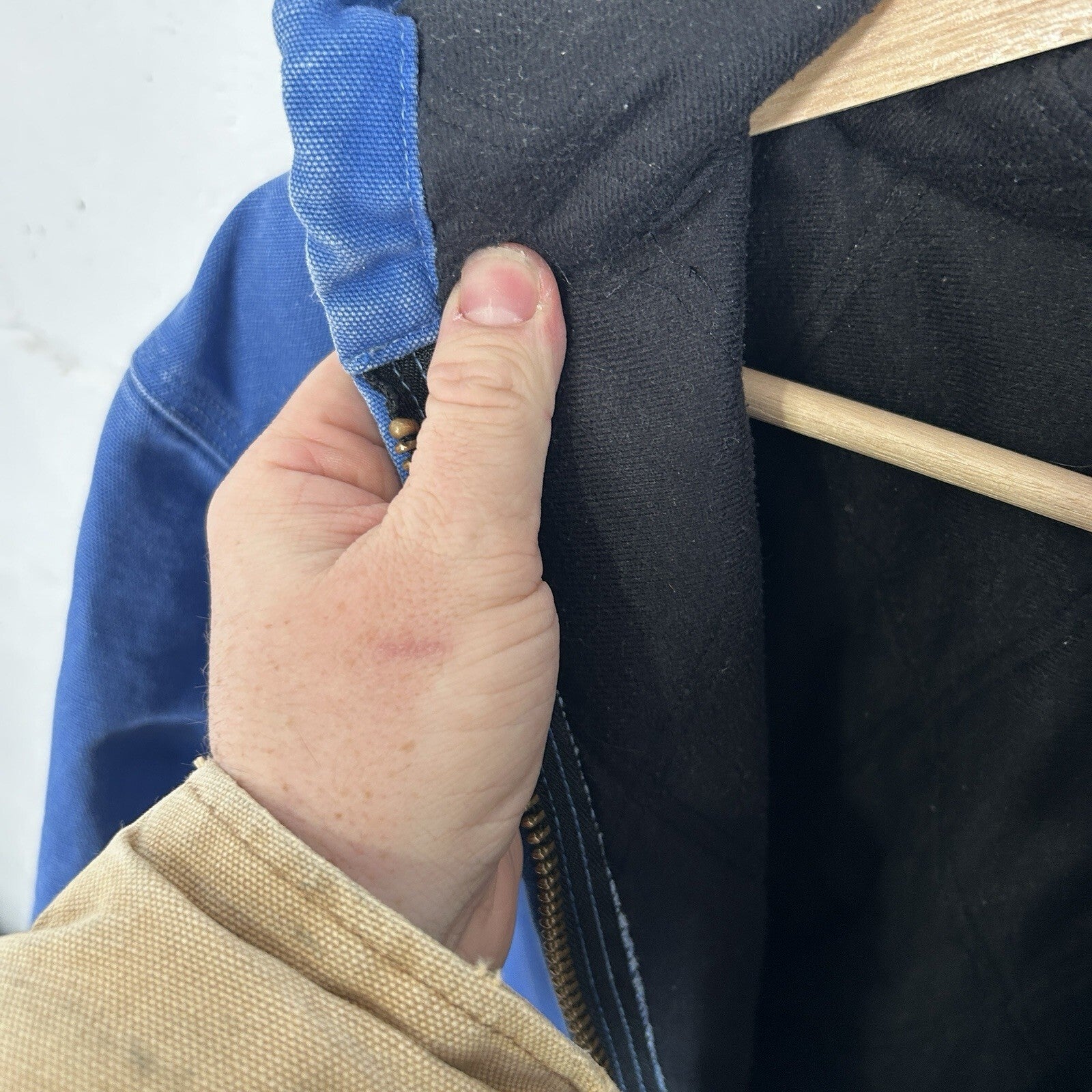 Vintage Carhartt Quilted Hooded Active Jacket “Royal Blue” JQ1049 Men’s Medium