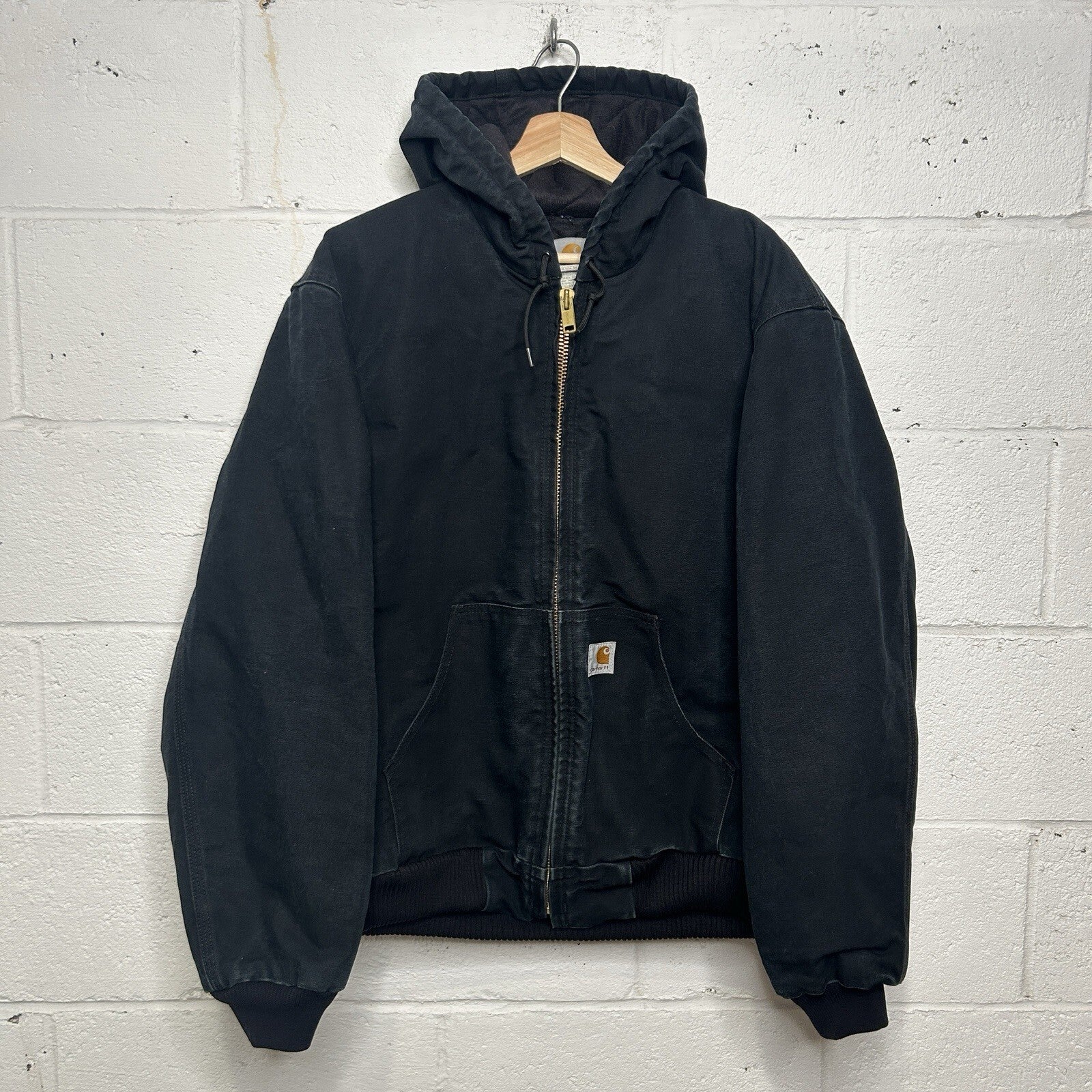 Vintage Carhartt Quilted Hooded Active Jacket “Black” J140 BLK Men’s Medium