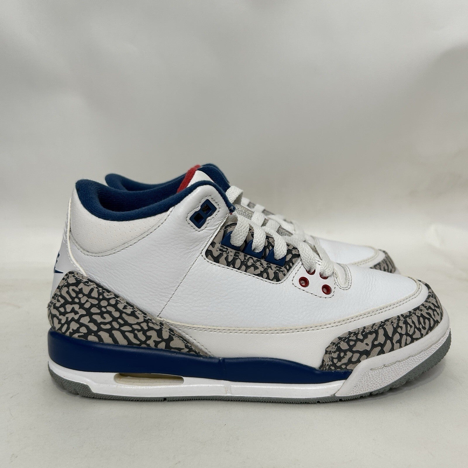 Nike Air Jordan 3 Retro GS “True Blue” 2016 854261-106 5.5Y/Women’s 7 Worn
