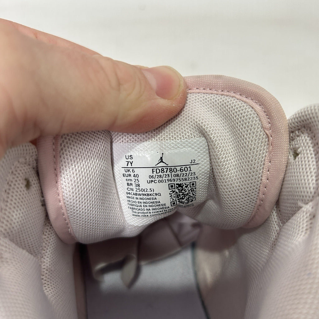 Nike Air Jordan 1 Mid Retro GS “Pink Wash Violet Frost White” FD8780-601 7Y Worn