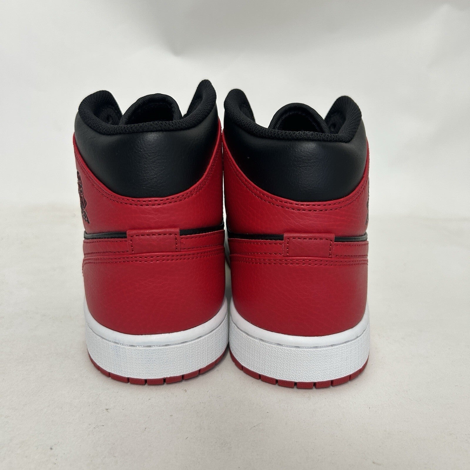 Nike  Air Jordan 1 Mid Retro “Banned/Black Red White” 554724-074 Men's 11 New