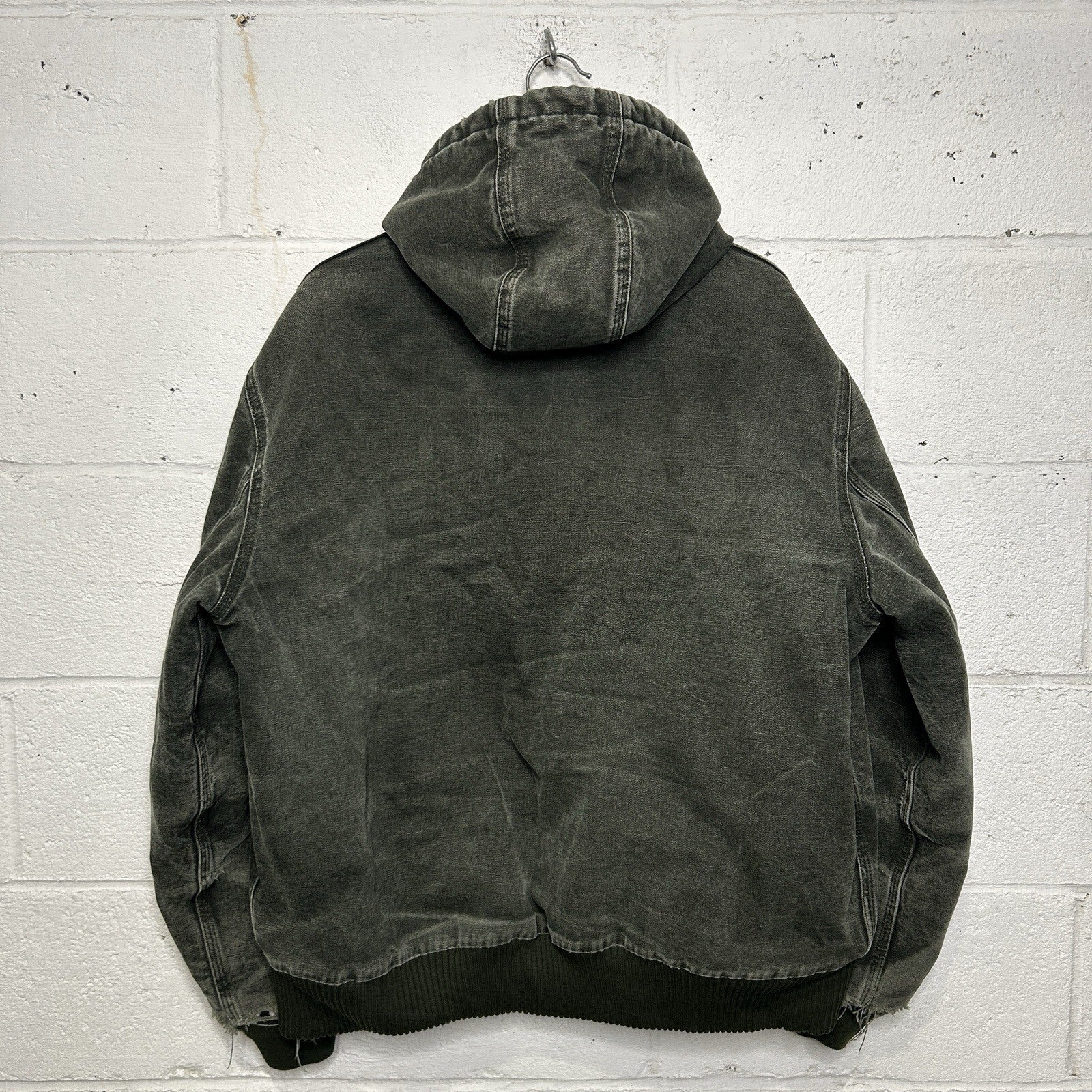 Vintage Carhartt Quilted Hooded Active Jacket “Moss Green” J130 MOS Men’s Large