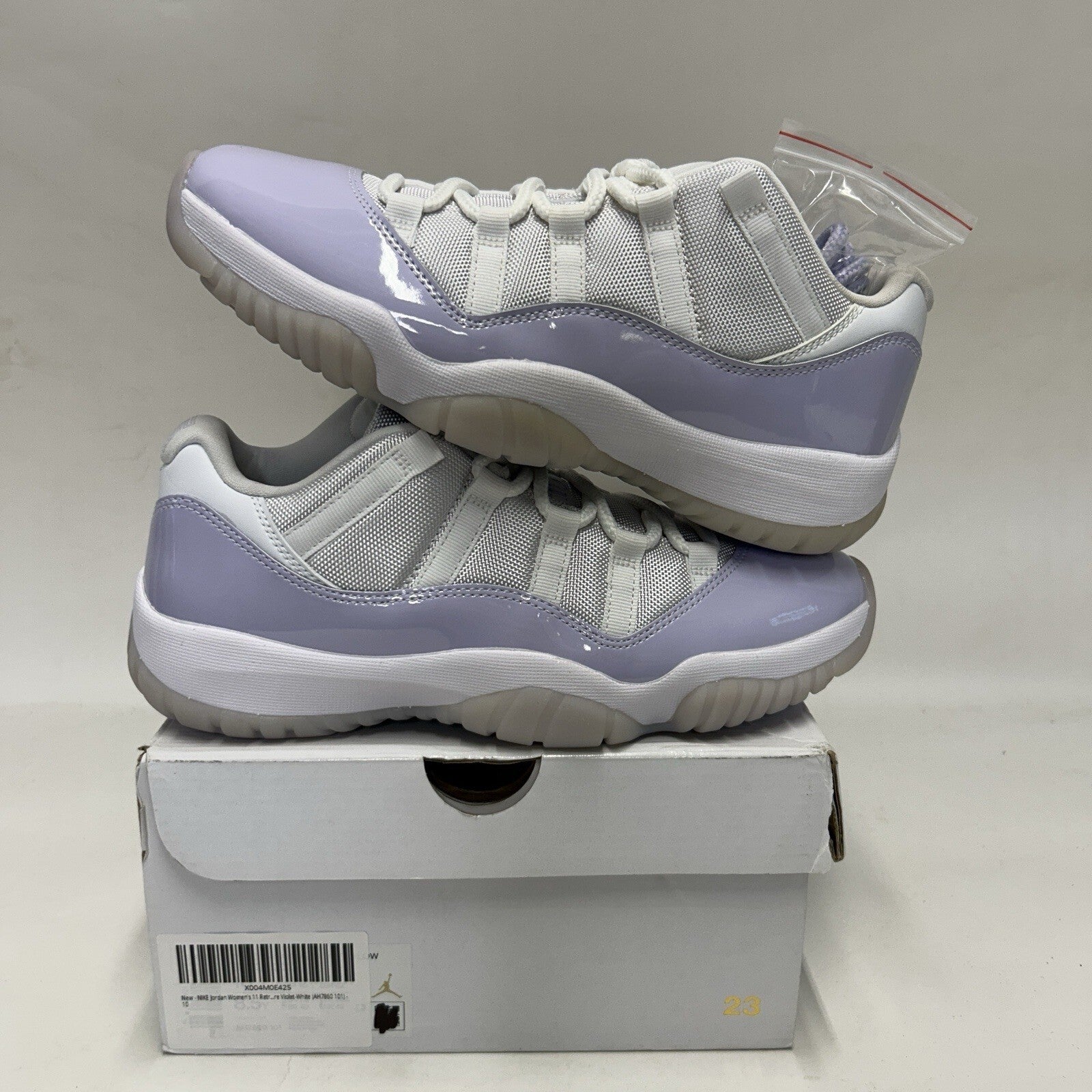 Nike Air Jordan 11 Retro Low WMNS "Pure Violet" AH7860-101 Women’s 10 New