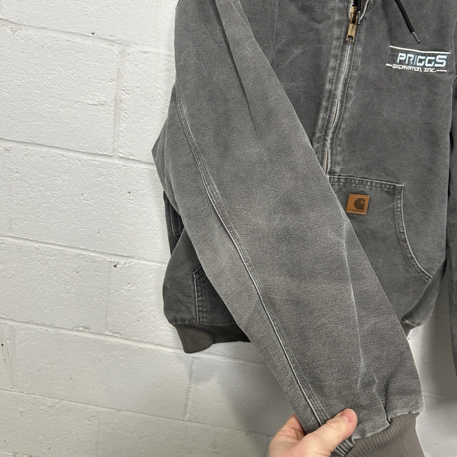 Vintage Carhartt Quilted Hooded Active Jacket “Gravel Grey” J130 GVL Men’s Large