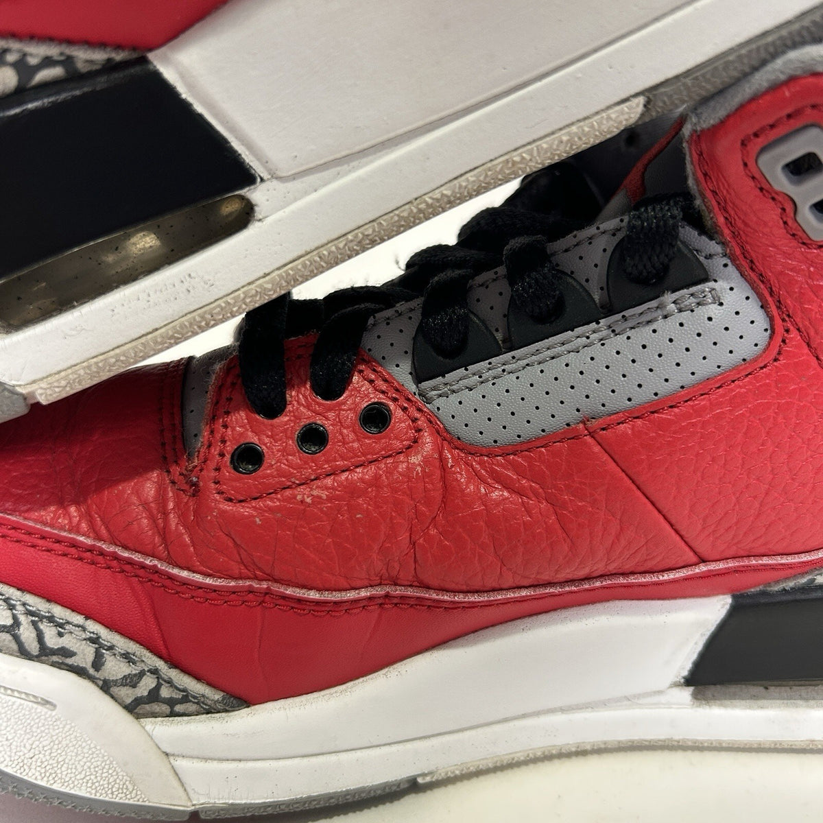 Nike Air Jordan 3 Retro SE “Unite/Red Black”