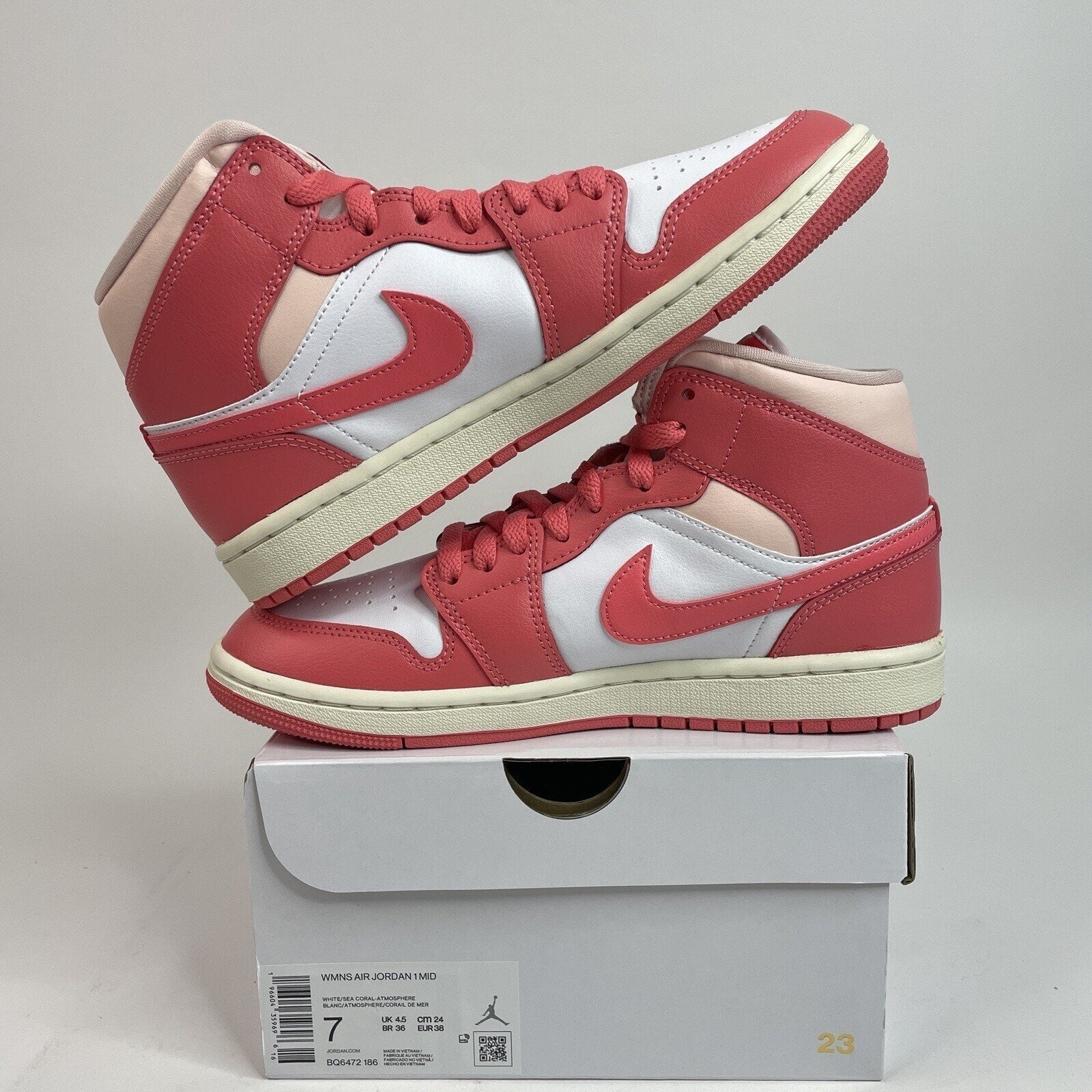 Nike Air Jordan 1 Mid Retro “Strawberries & Cream” BQ6472-186 Women's 7 New