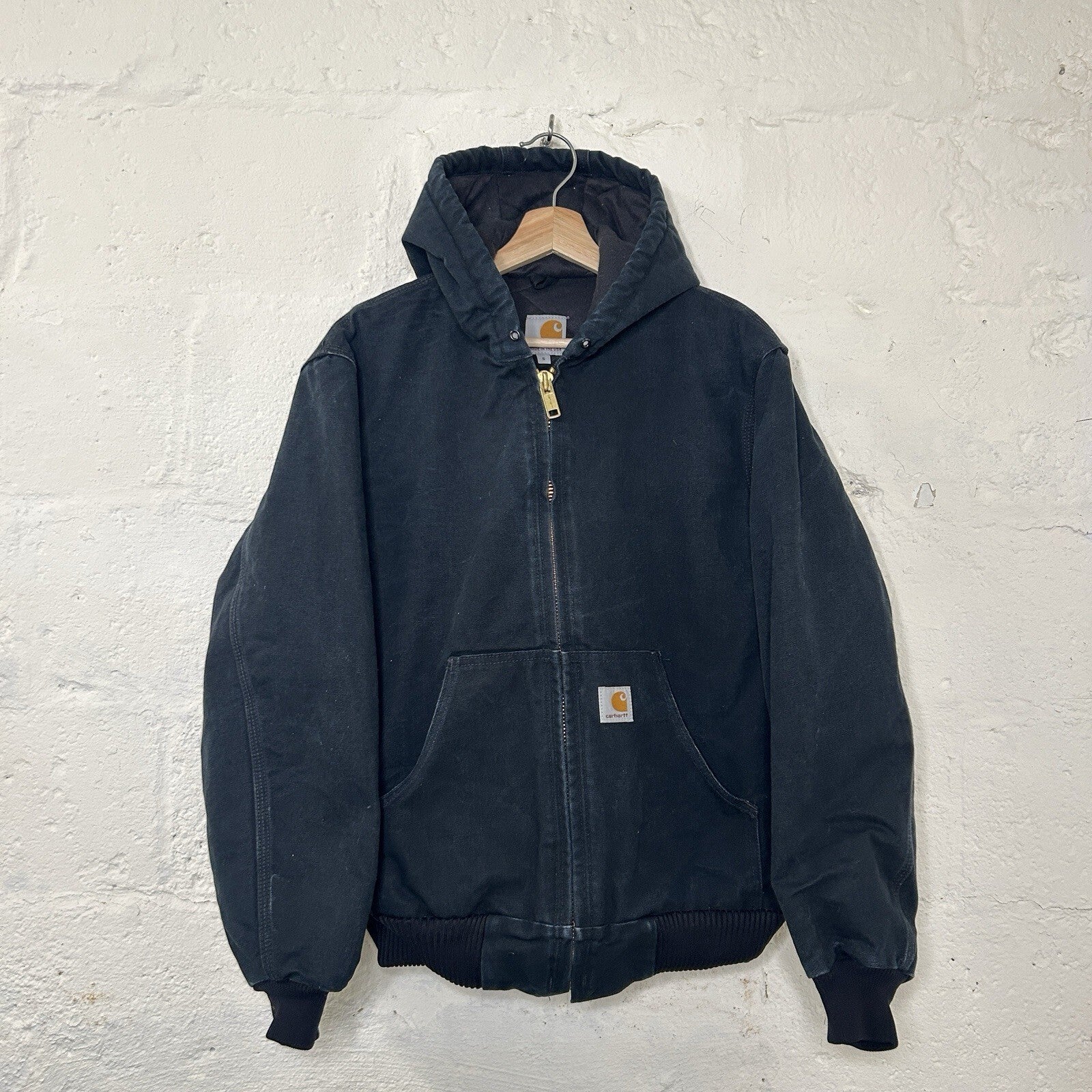 Vintage Carhartt Quilted Hooded Active Jacket “Black” J140 BLK Men’s Small