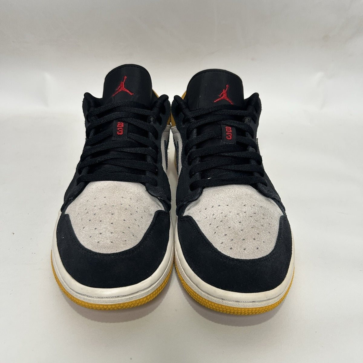 Nike Air Jordan 1 Low Retro “University Gold Black” 2019