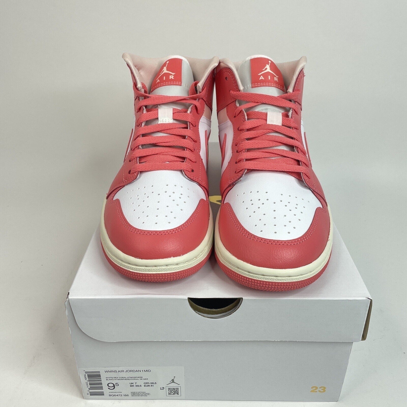 Nike Air Jordan 1 Mid Retro “Strawberries & Cream” BQ6472-186 Women's 9.5 New