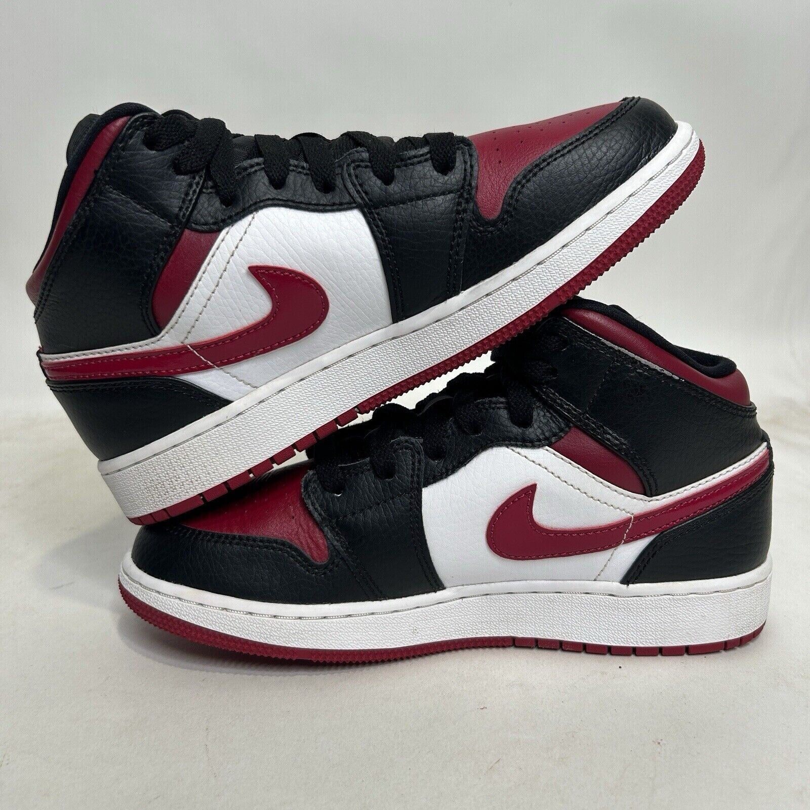 Nike Shoes Air Jordan 1 Mid GS “Bred Toe/Noble Red” 2024