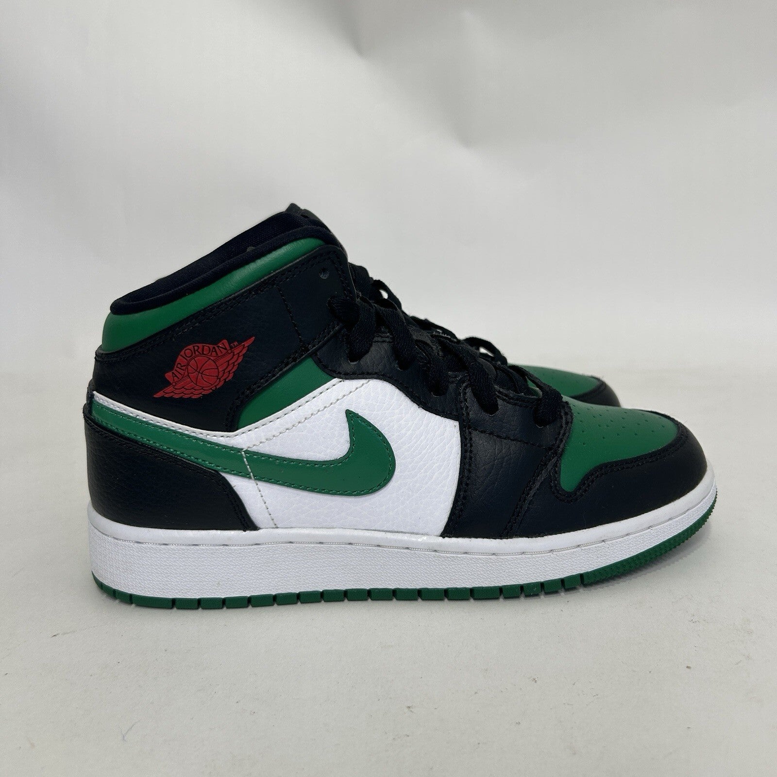 Nike Air Jordan 1 Mid Retro GS “Pine Green Toe” - Sneakers 554725-067 5Y Worn