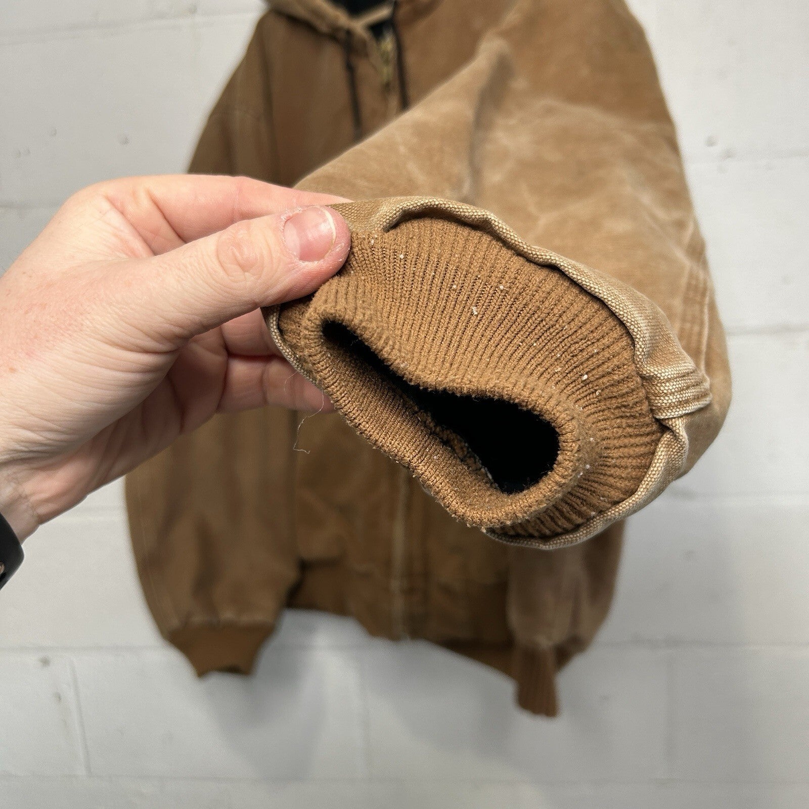 Carhartt Hooded Quilt-Lined Active Jacket “Brown” J130-211 Men’s X-Large