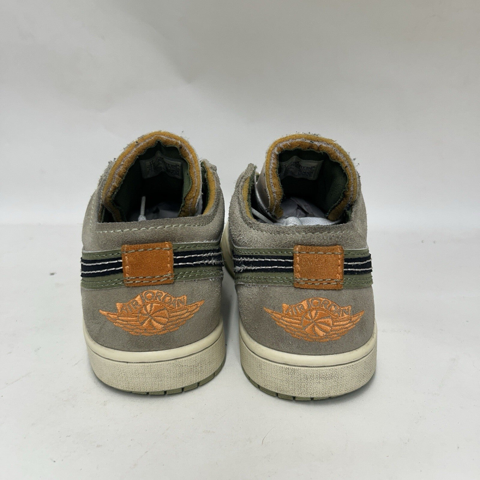 Nike Air Jordan 1 Low SE Craft “Light Olive” FD6819-300 Men’s 11 Worn