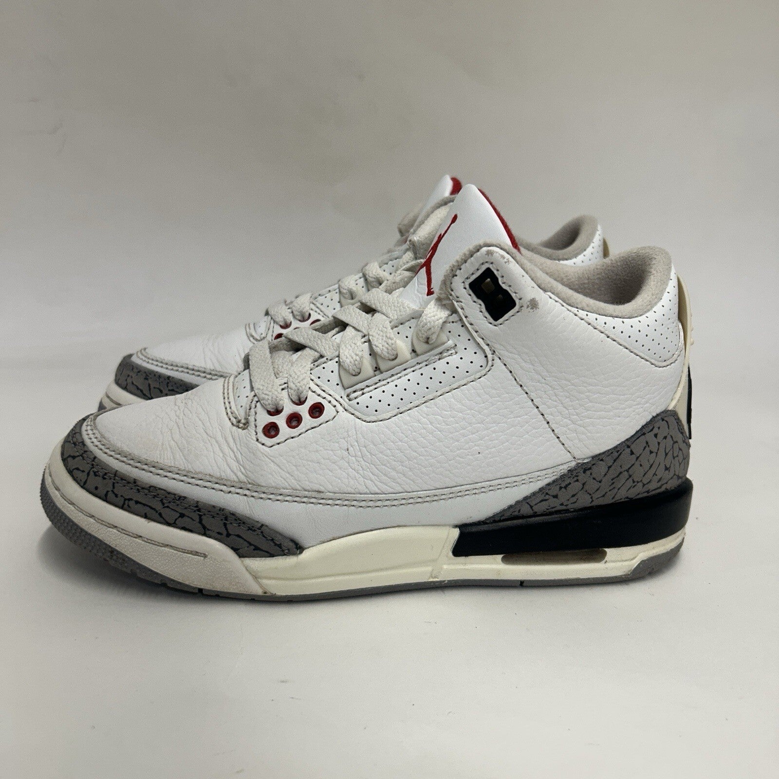 Nike Air Jordan 3 Retro GS “White Cement Reimagined” DM0967-100 4.5Y/Women’s 6