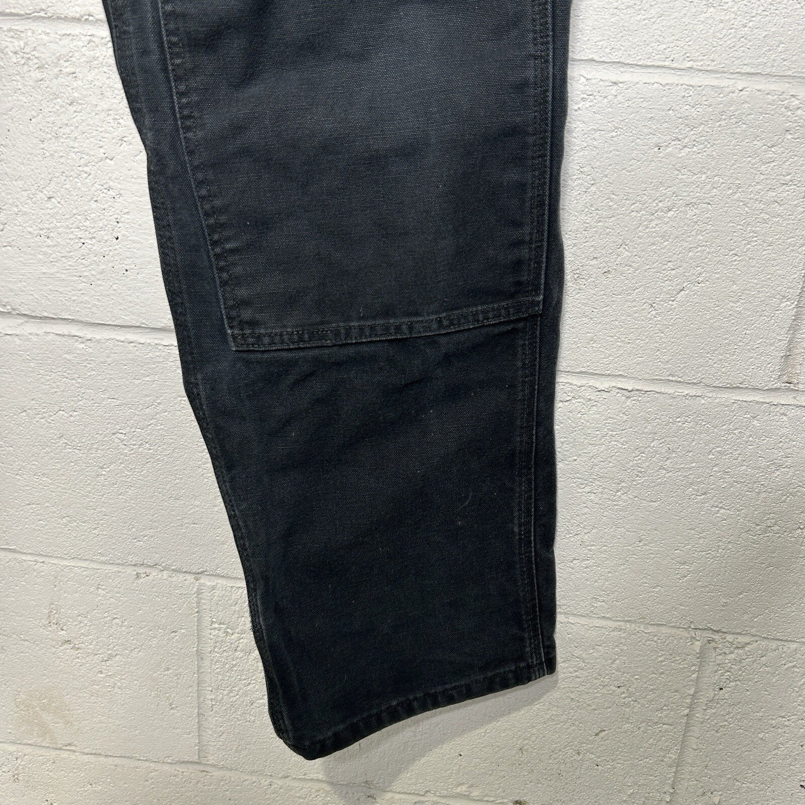 Vintage Carhartt DoubleKnee Carpenter Pants “Black” B01