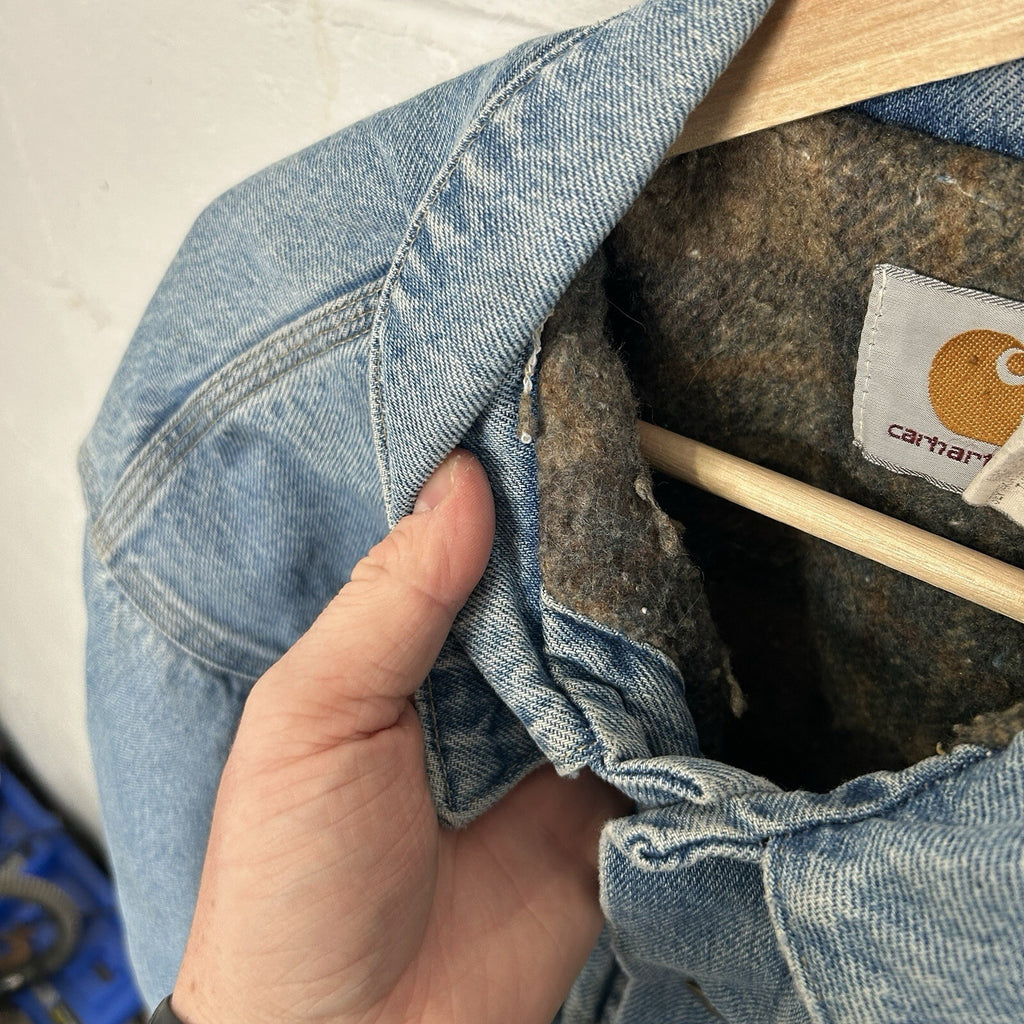 Vintage Carhartt Blanket-Lined Denim Trucker Jacket “Lightwash” JB0908 Men’s L