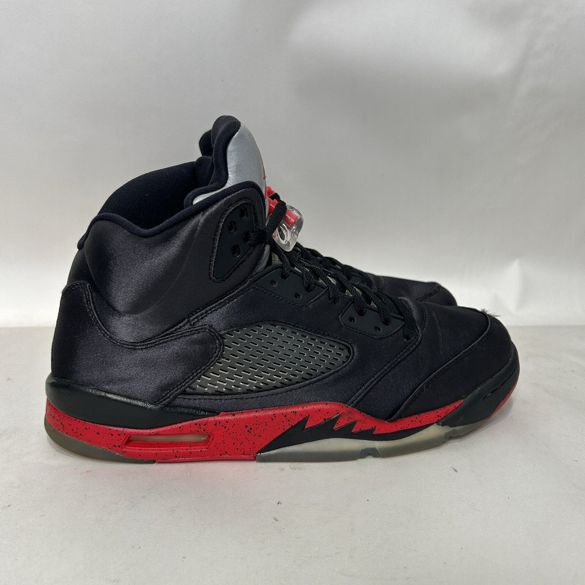 Nike Air Jordan 5 V Retro “Satin Bred”