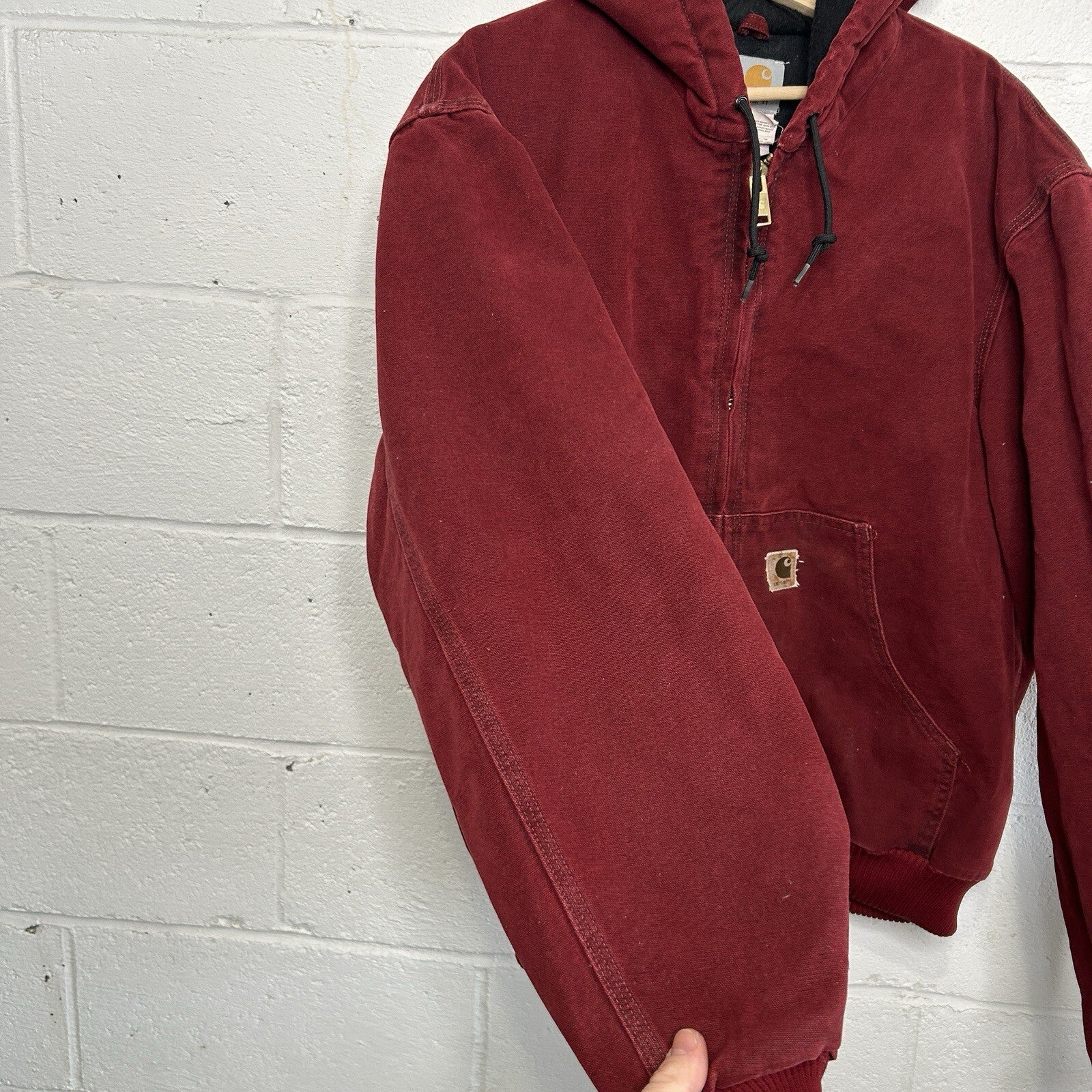 Vintage Carhartt Quilted Hooded Active Jacket “Crimson Red” J130 CRI Men’s Large
