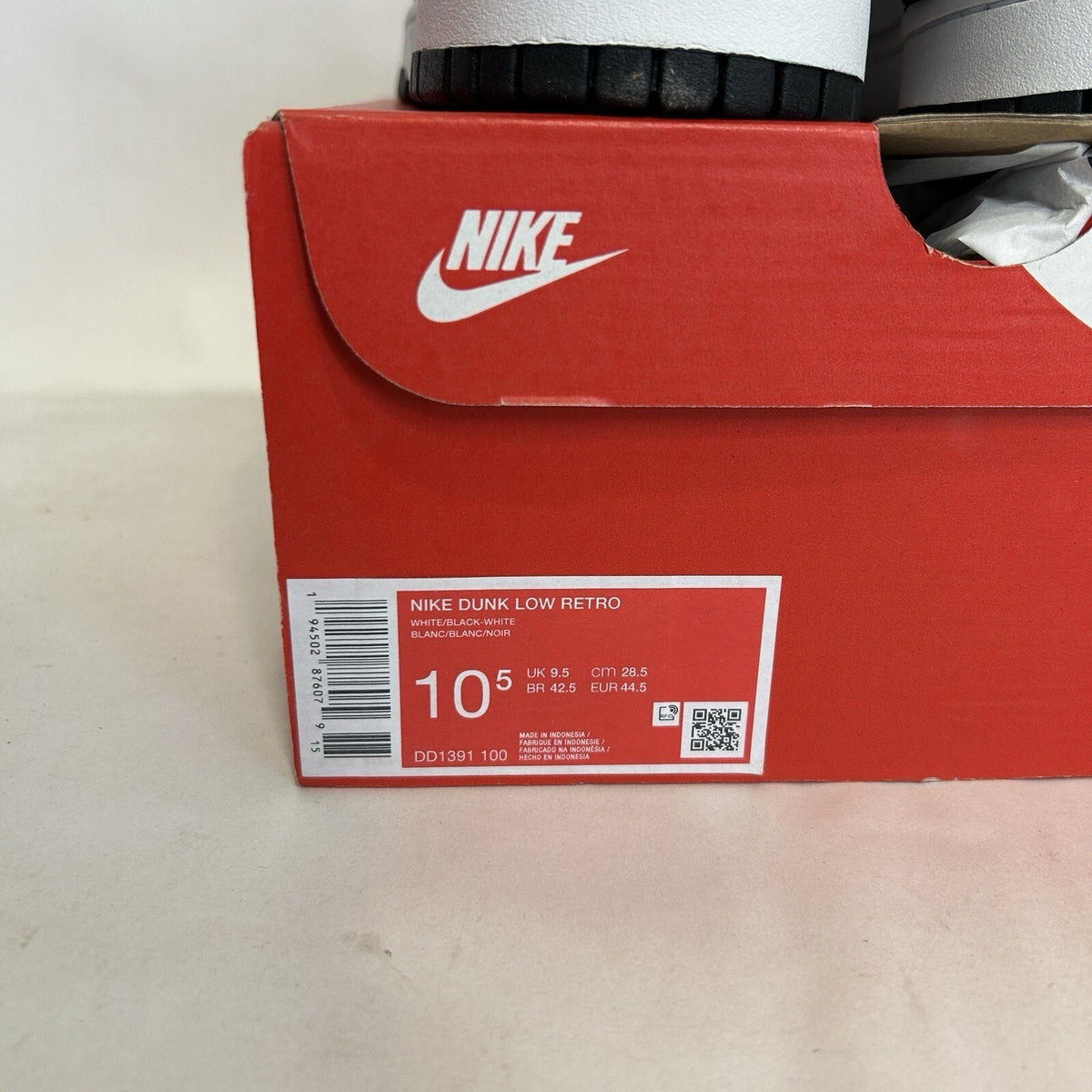 Nike Dunk Low Retro “White Black/Panda”