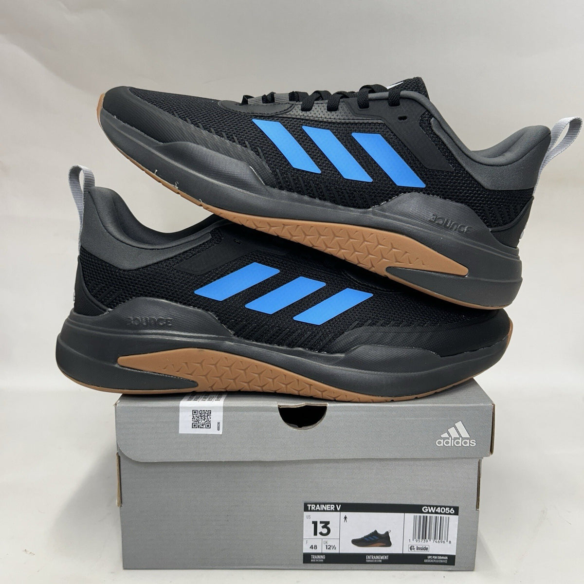 Adidas Trainer V “Black Pulse Blue Gum” Athletic Sneakers GW4056 Men’s 13 New