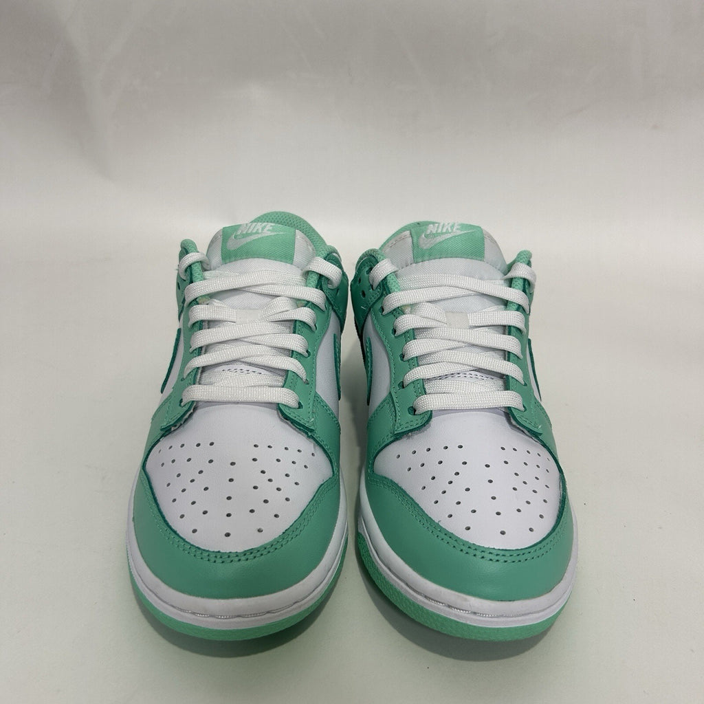 Nike Dunk Low WMNS “Green Glow” 2021