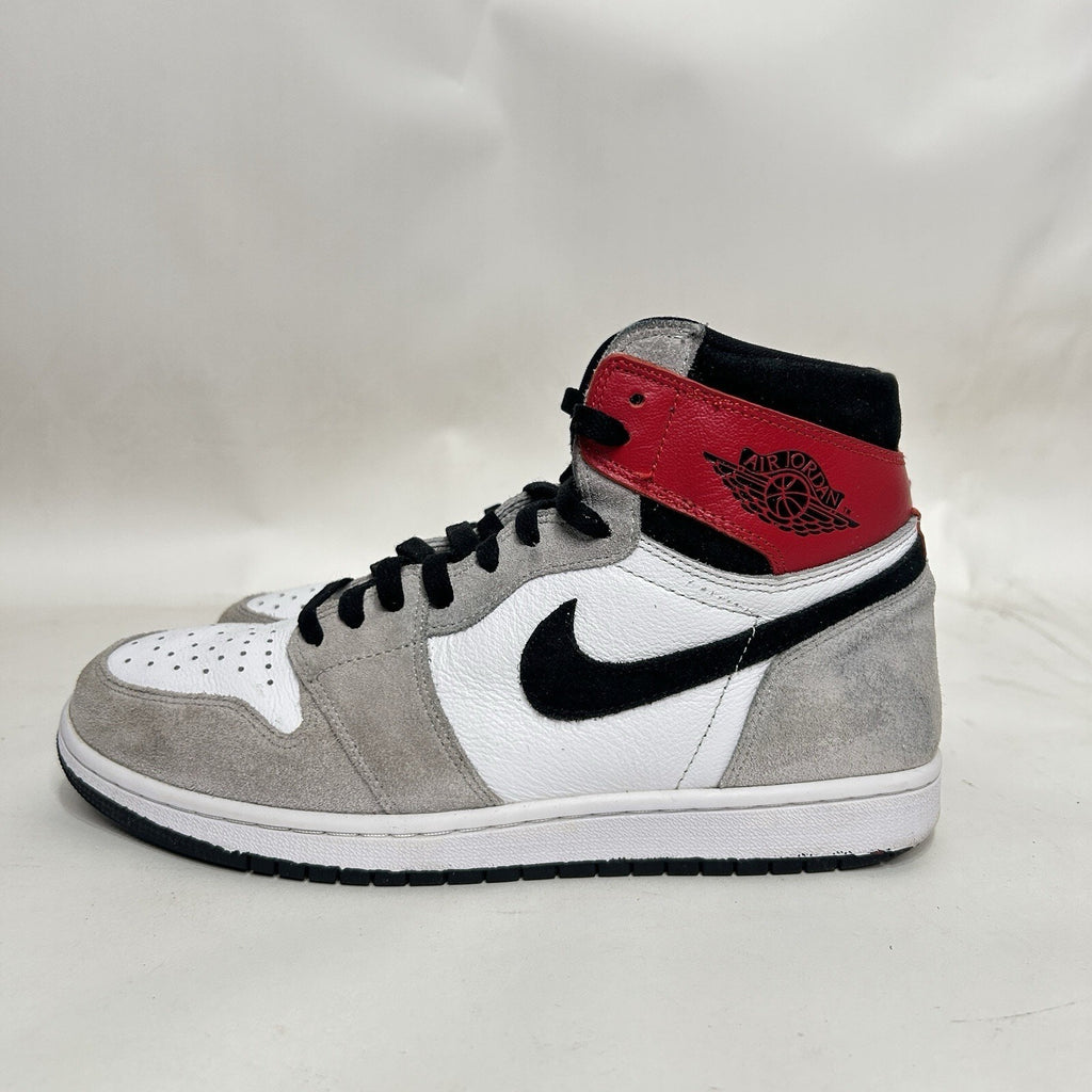 Nike Air Jordan 1 Retro High “Light Smoke Grey”