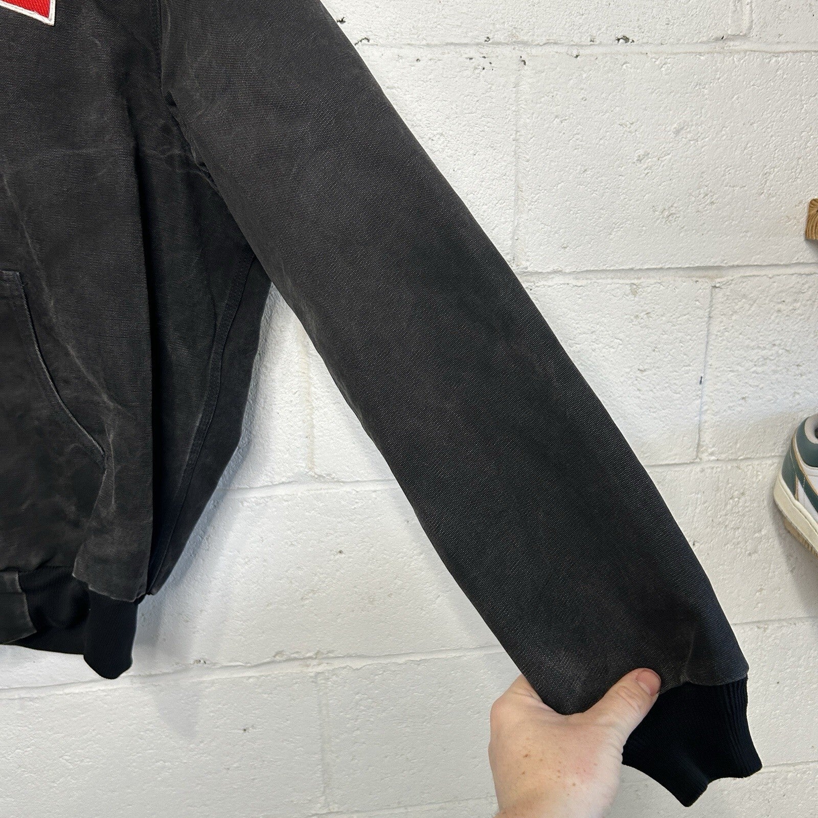 Vintage Carhartt Thermal Hooded Jacket “Black” Budweiser J03 BLK Men’s Large