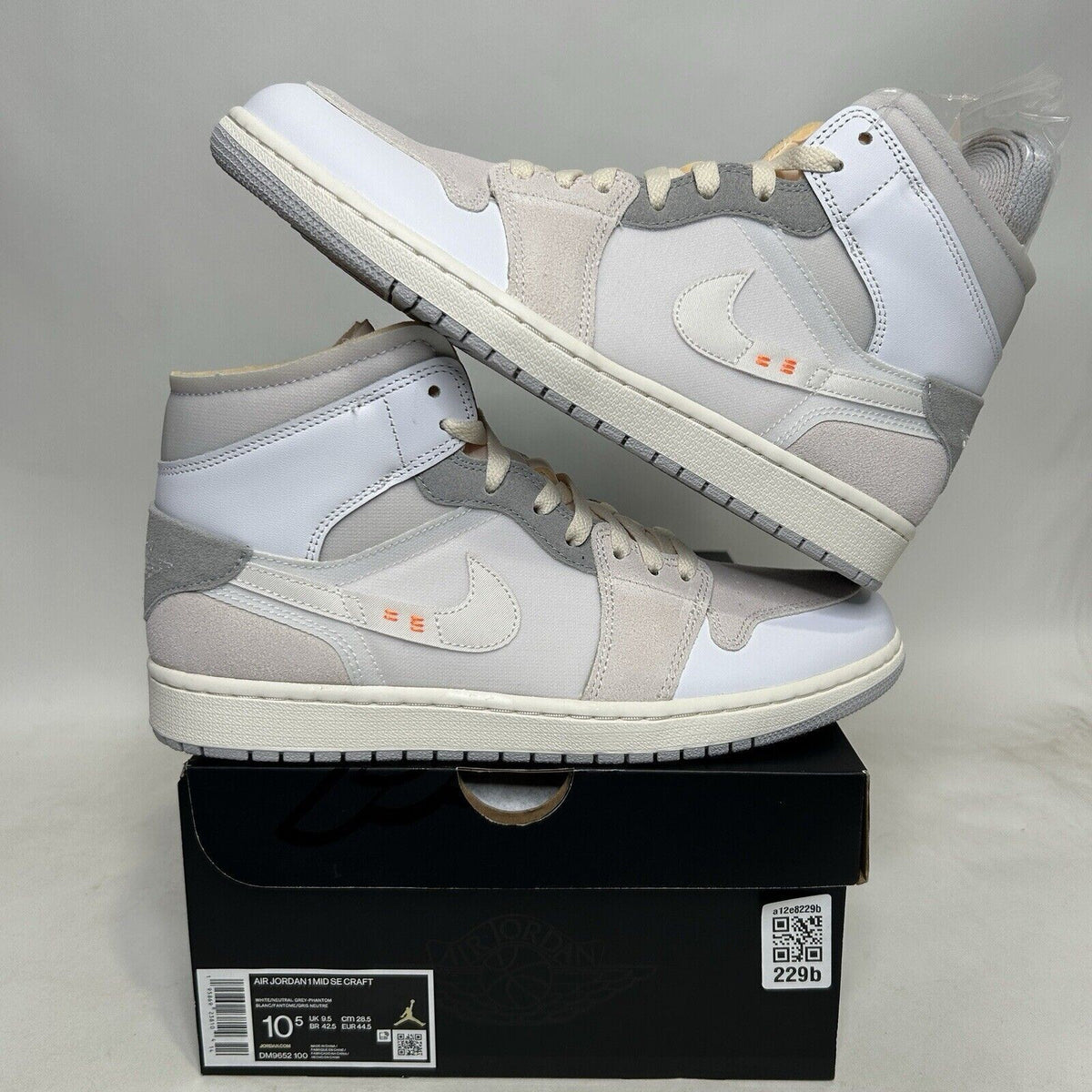 Nike Shoes Air Jordan 1 Mid SE Craft "Inside Out" 2024