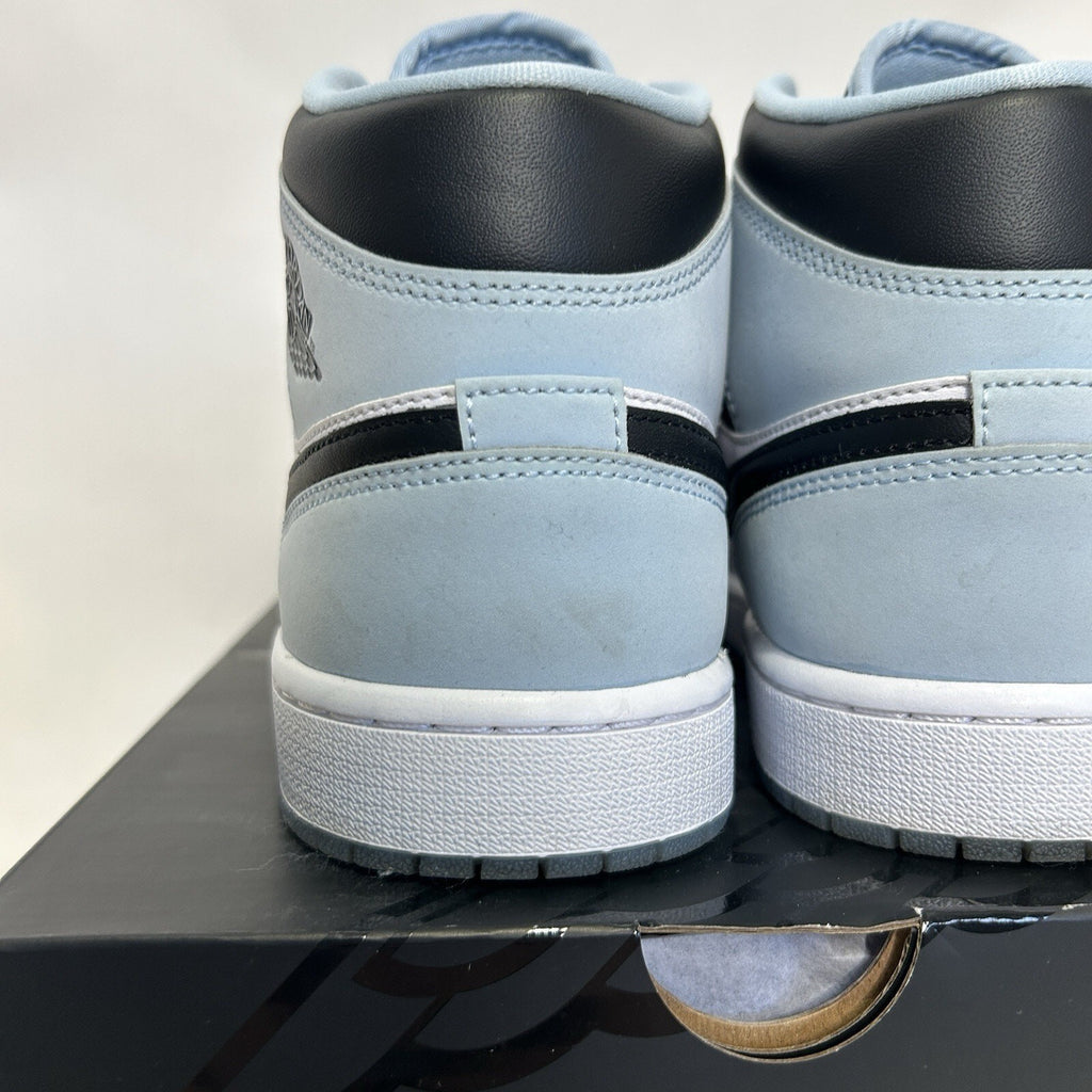 Nike Air Jordan 1 Mid SE “White Ice Blue”