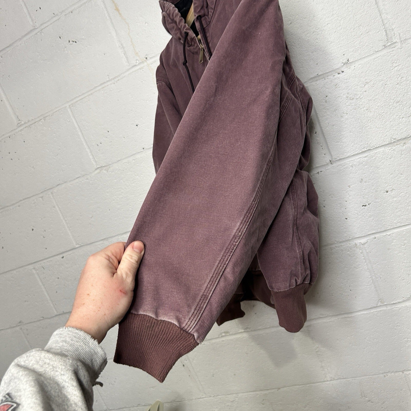 Vintage Carhartt Quilted Active Jacket “Deep Plum” WJ130 DPM Women’s Large