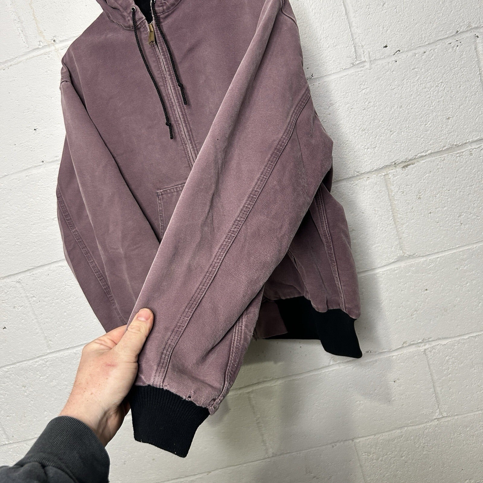 Vintage Carhartt Thermal-Lined Hooded Active Jacket “Damson” JR457 Men’s Large