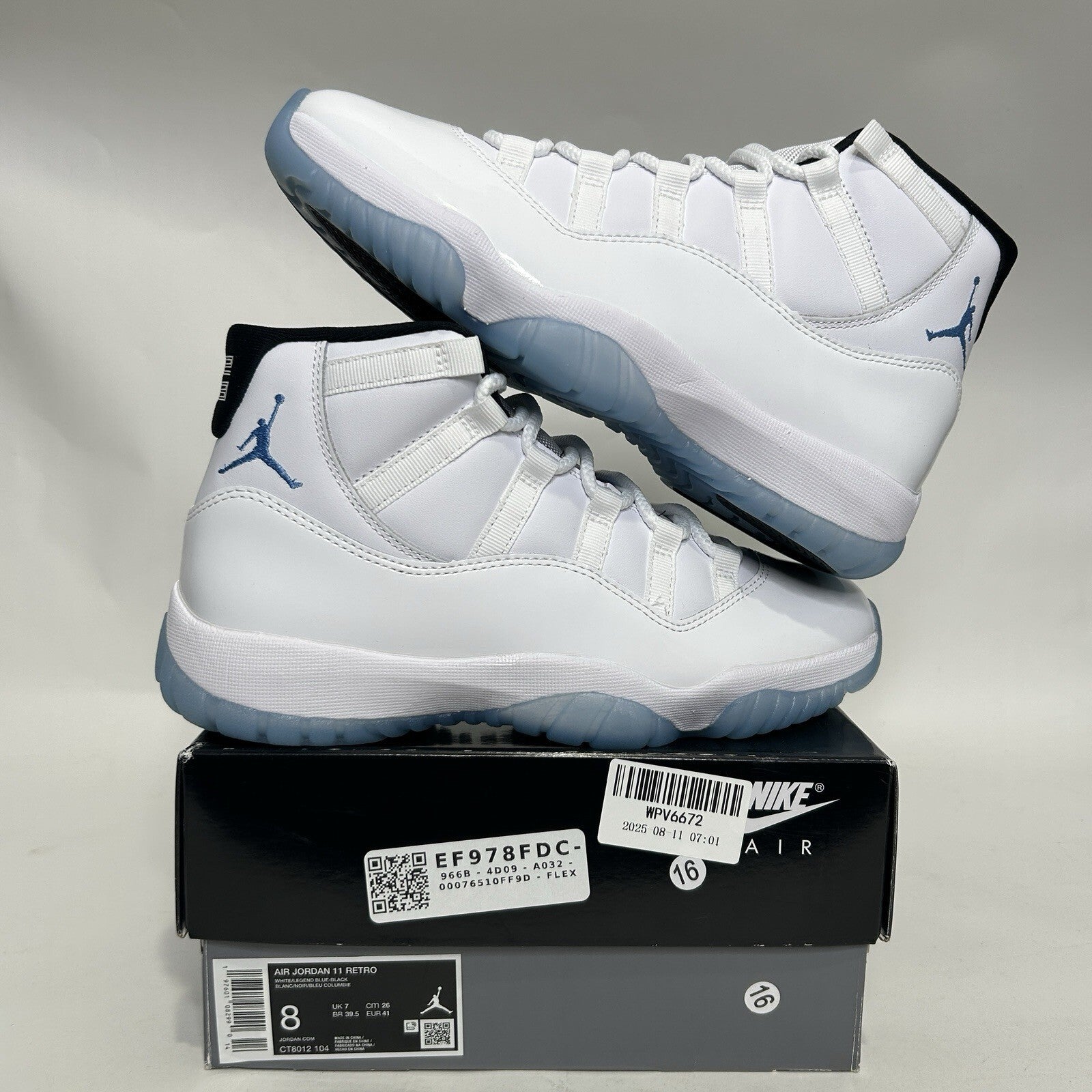 Nike Air Jordan 11 Retro OG “Legend Blue/Columbia” CT8012-104 Men’s 8 New