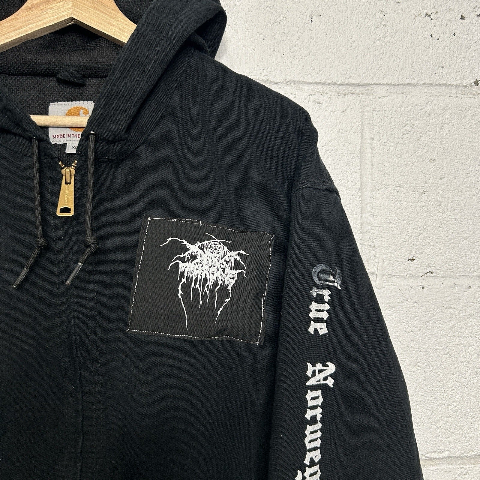 Y2K Carhartt Thermal-Lined Hooded Active Jacket “Black” J131 BLK Dark Throne